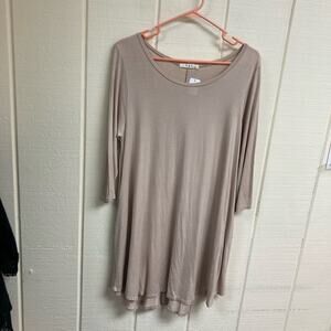 Uge Dress Long Sleeve T Shirt Style Tan Women's Large